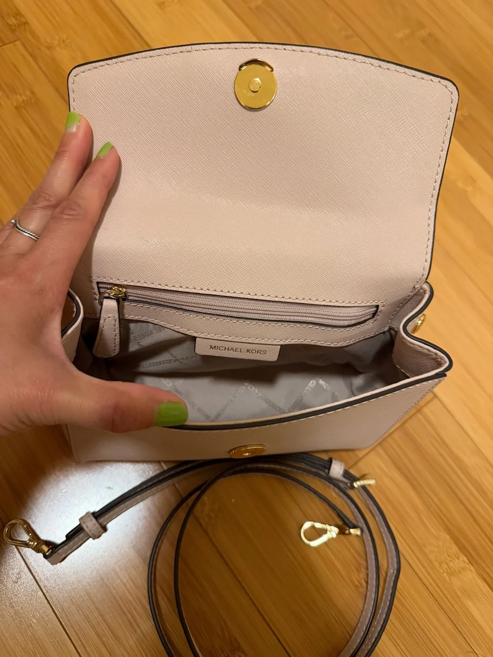 Michael Kors Ava Cross Body Bag XS Pale Pink